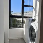 Bright & Airy Designed Home, Balcony, 1 Min * ماتوسينهوس