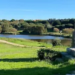 Bright & Airy Designed Home, Balcony, 1 Min Matosinhos (Porto)