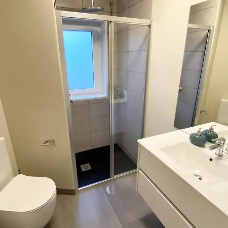 Bright & Airy Designed Home, Balcony, 1 Min